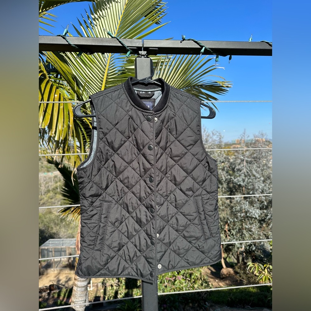 Black Gap Puff Vest